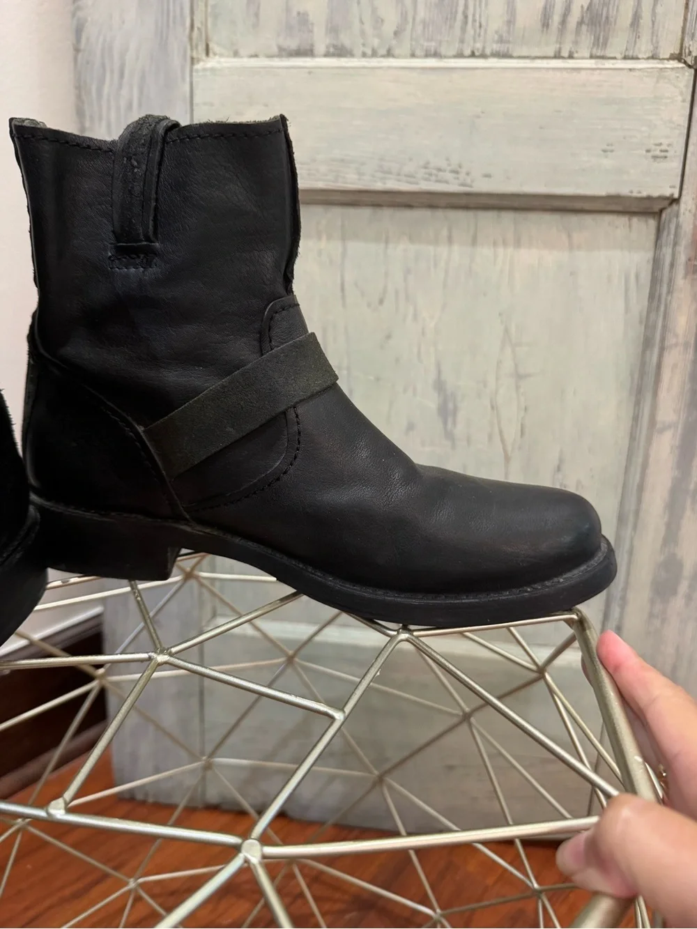 FRYE Women's Ankle Boots Vicky Artisan Back-Zip Size 9 Black Shoes